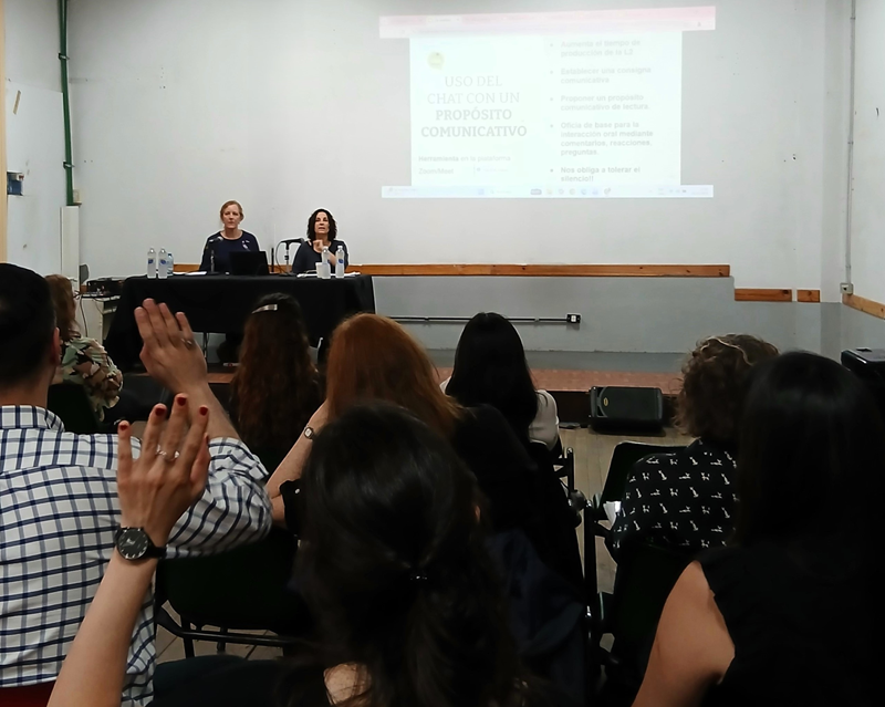 La imagen muestra a profesores del Labo durante el evento