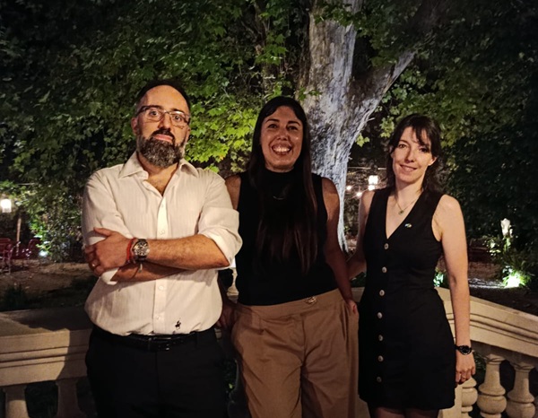 La imagen muestra una foto de la celebración del evento