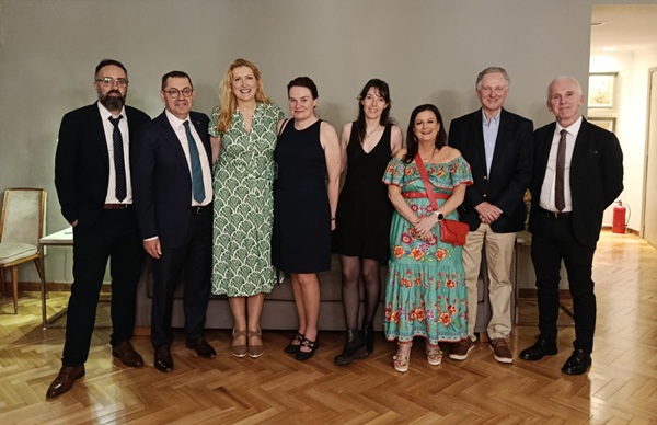 La imagen muestra una fotografá del evento